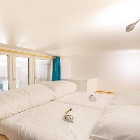 Guestready - Mellow Yellow In The 19Th Paris Bagian luar foto