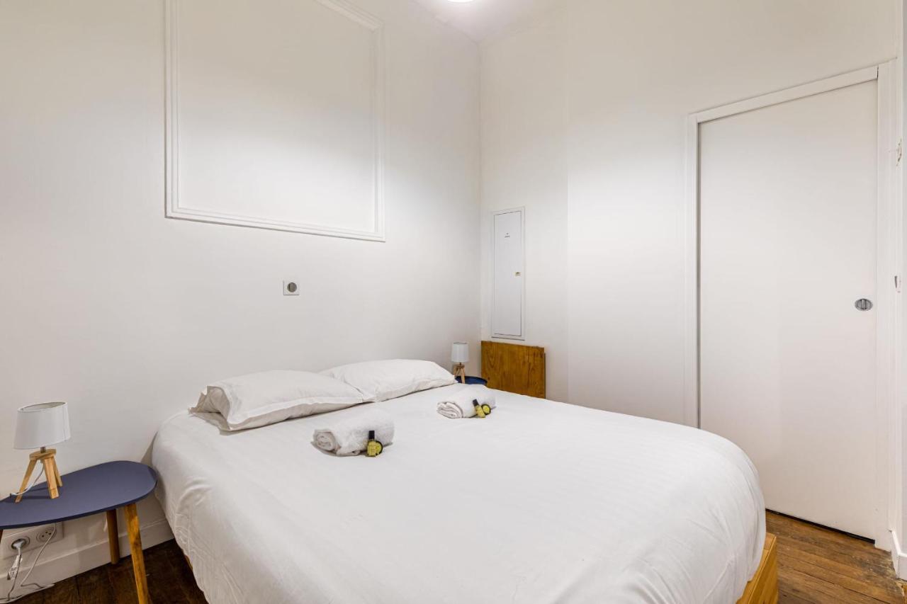 Guestready - Mellow Yellow In The 19Th Paris Bagian luar foto